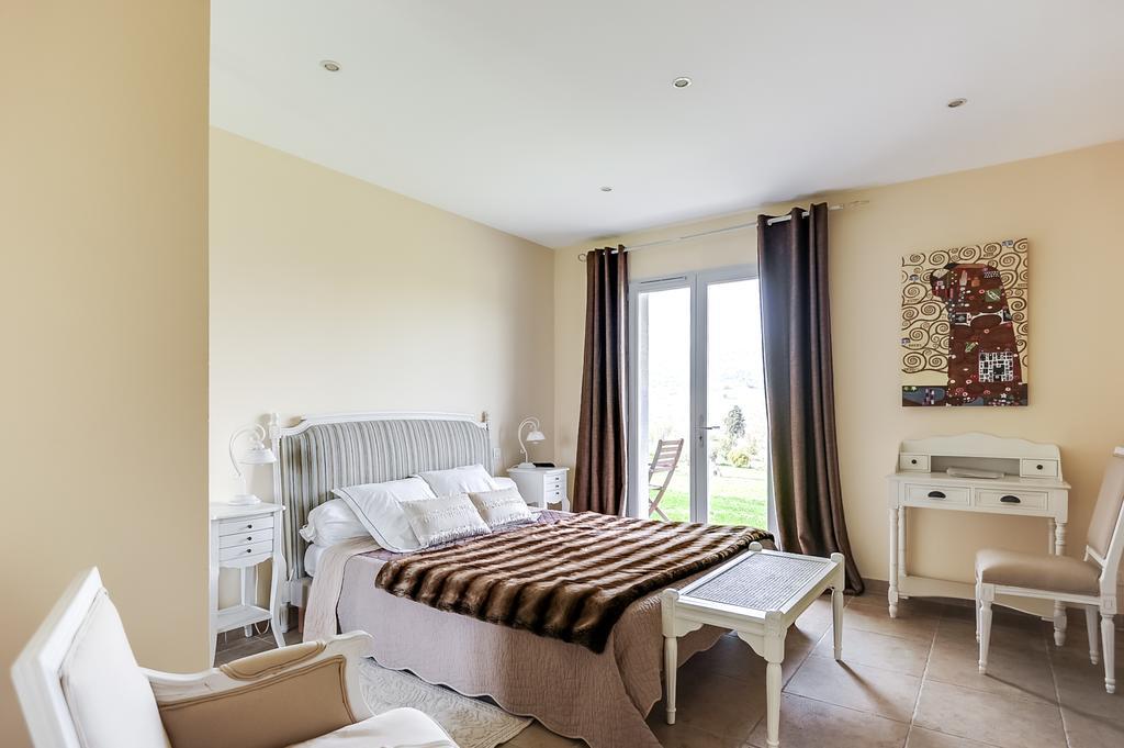 Relais De L'Alsou- Piscine Bed & Breakfast Labastide-en-Val Bagian luar foto
