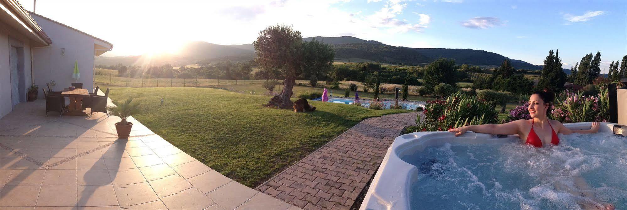 Relais De L'Alsou- Piscine Bed & Breakfast Labastide-en-Val Bagian luar foto